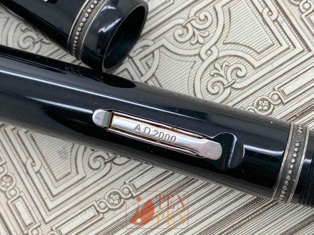 DELTA ISAAC NEWTON special limited edition | Tenpen - By Letizia